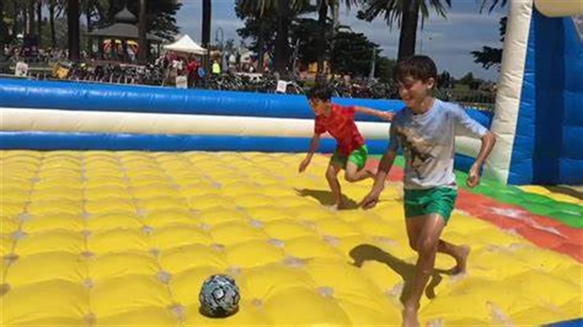 Active Kids: Soapy Soccer /7-12 Yrs / Kings Park